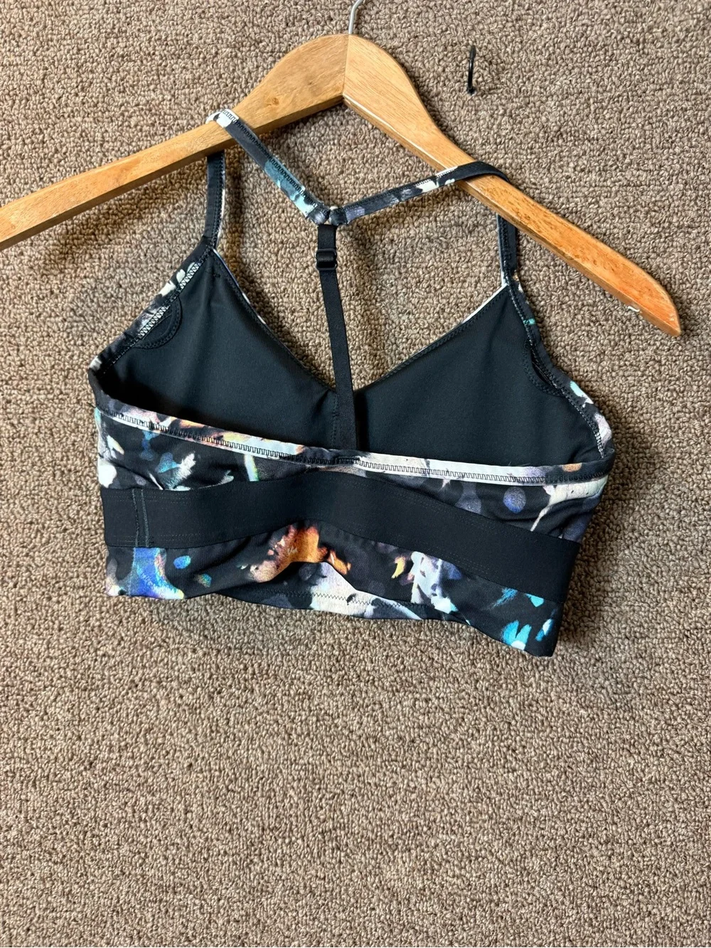 Nike Women's Indy Floral Set Leggings And Bra in Gunsmoke SET(2)